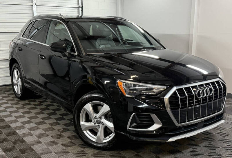 2020 Audi Q3 Premium's photo