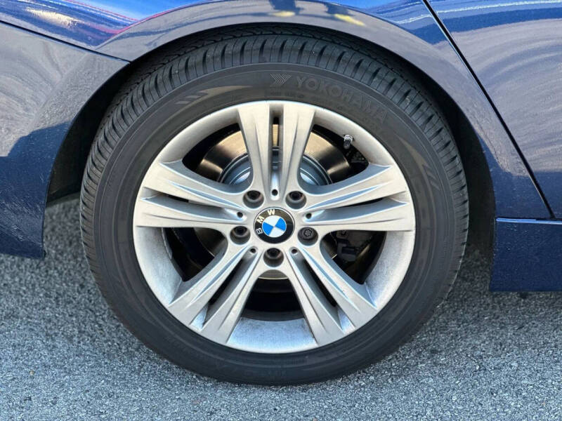 2017 BMW 3 Series 330e iPerformance