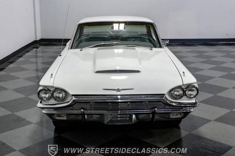 1965 Ford Thunderbird