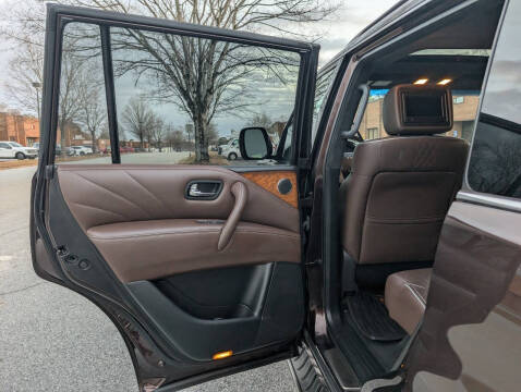 2015 Infiniti QX80