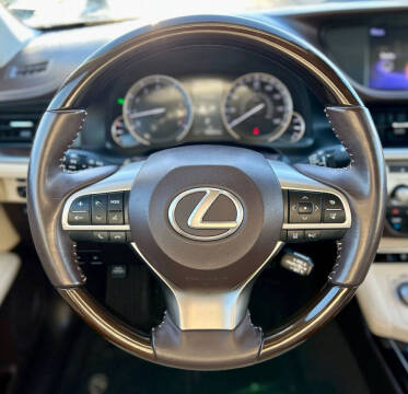 2017 Lexus ES 350