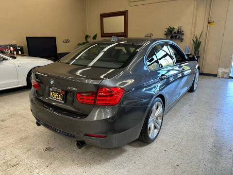 2013 BMW 3 Series 335i xDrive
