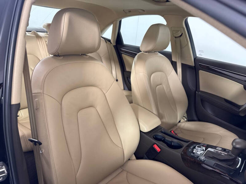 2016 Audi A4 2.0T quattro Premium Plus