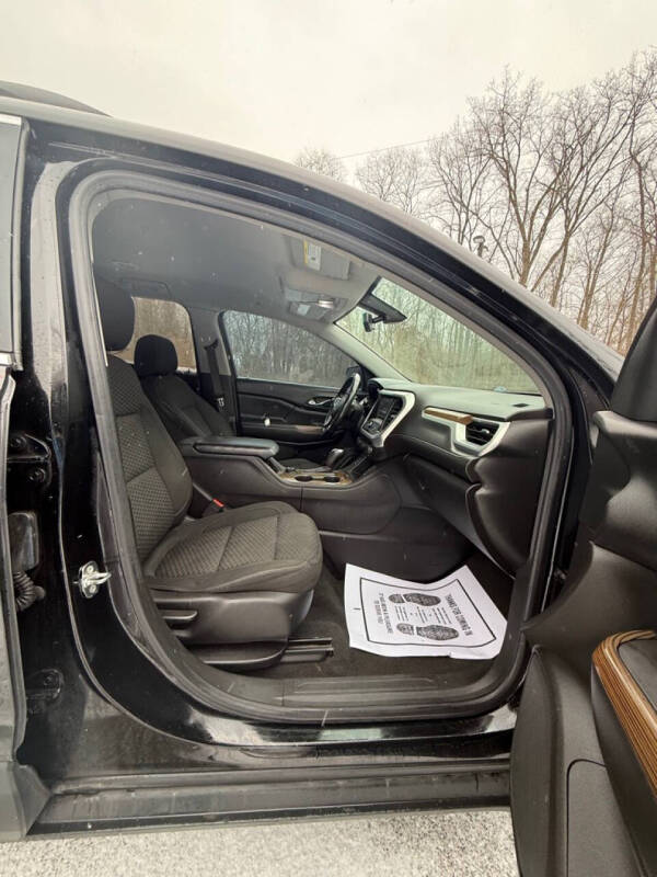 2018 GMC Acadia SLE-2