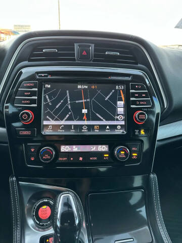 2017 Nissan Maxima 3.5 SV