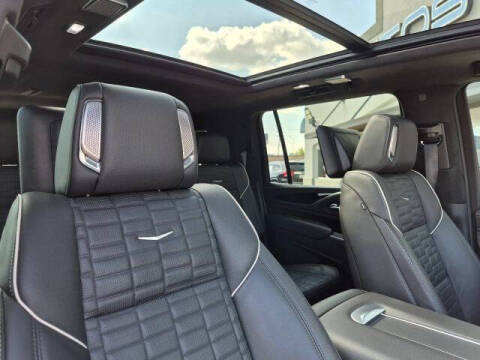 2023 Cadillac Escalade-V ESV