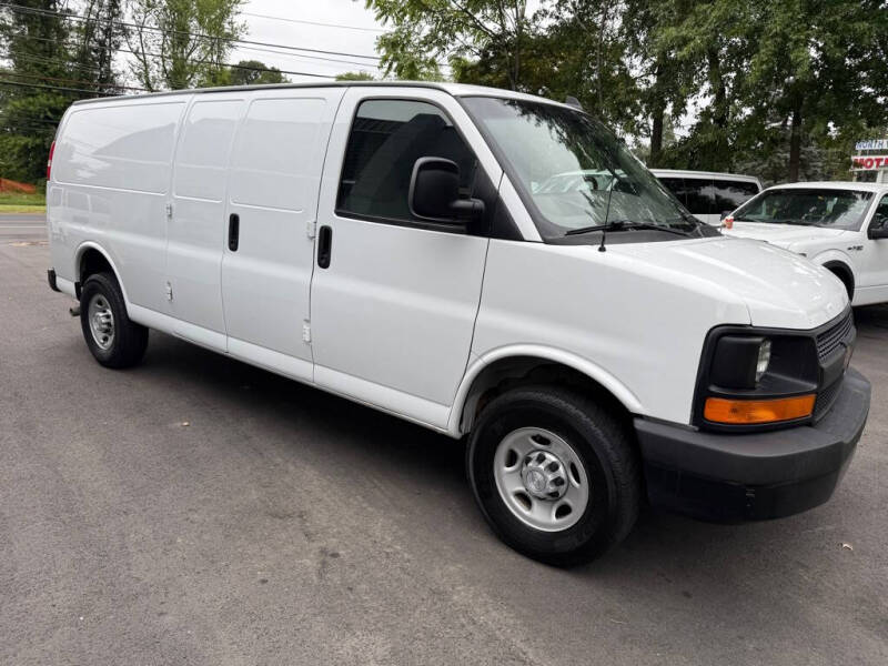 2017 Chevrolet Express 3500