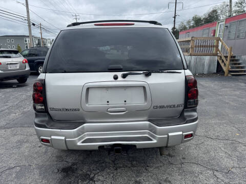 2004 Chevrolet TrailBlazer LS