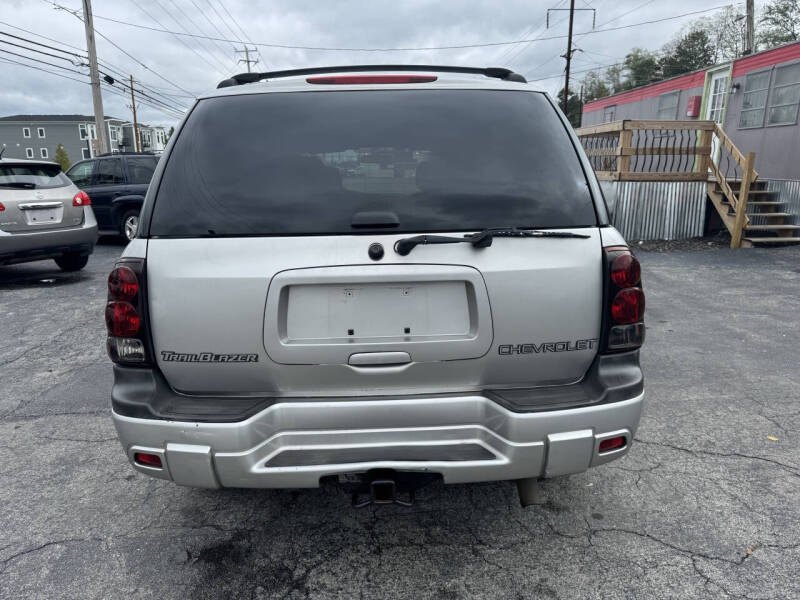 2004 Chevrolet TrailBlazer LS