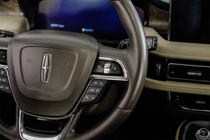 2023 Lincoln Nautilus Reserve