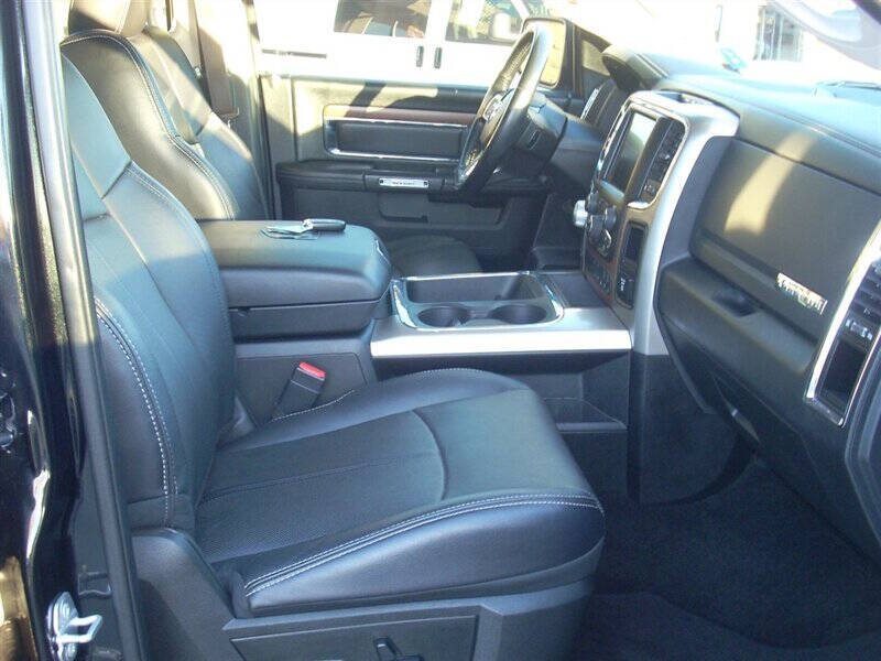 2017 RAM 1500 Laramie