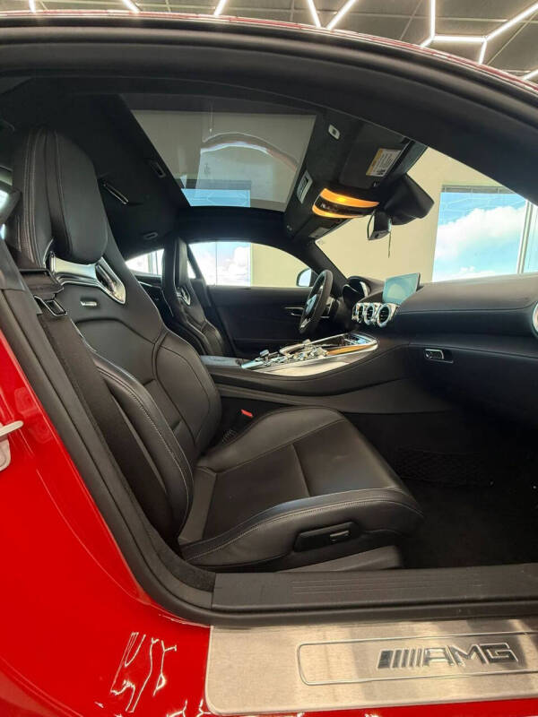 2016 Mercedes-Benz AMG GT S