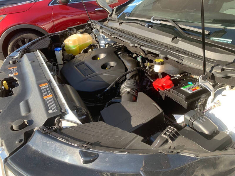 2018 Ford Edge SE