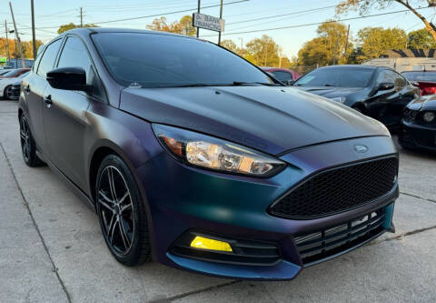 2017 Ford Focus ST