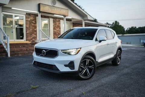 2023 Volvo XC40 B5 Core