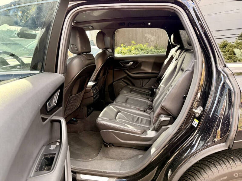 2019 Audi Q7 quattro Premium 55 TFSI