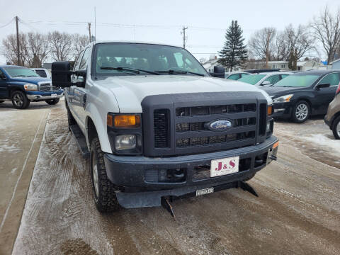 2010 Ford F-250 Super Duty for sale at J & S Auto Sales in Thompson ND