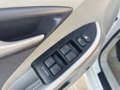2010 Toyota Prius IV