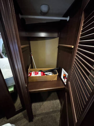 2014 Keystone RV Voltage