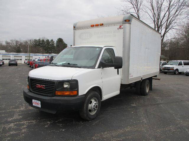 2011 gmc savana 3500