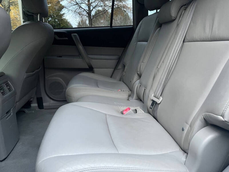 2008 Toyota Highlander Sport