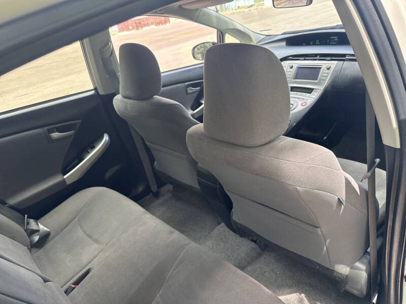 2015 Toyota Prius Two
