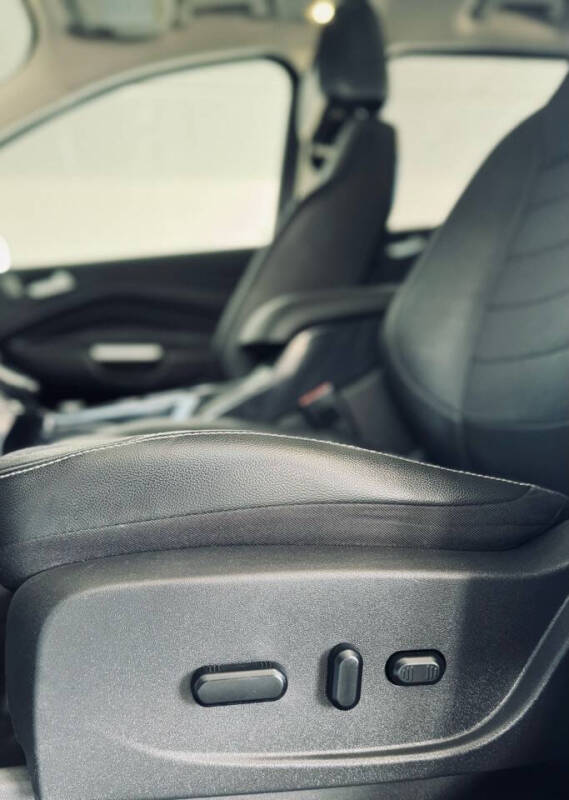 2013 Ford Escape Titanium