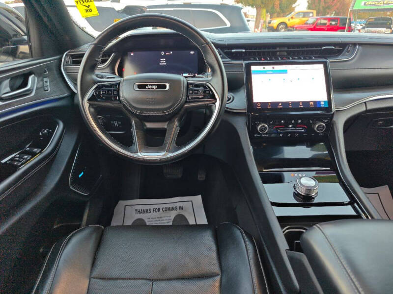 2022 Jeep Grand Cherokee L Overland