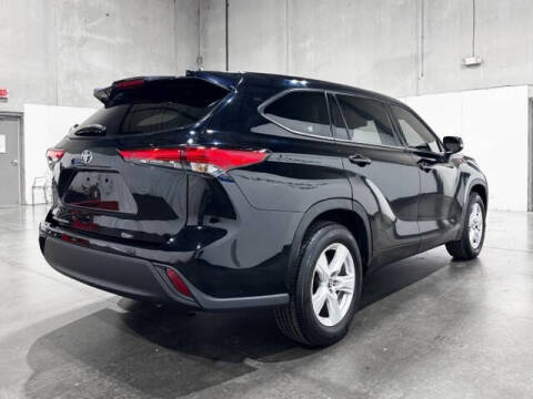 2021 Toyota Highlander L
