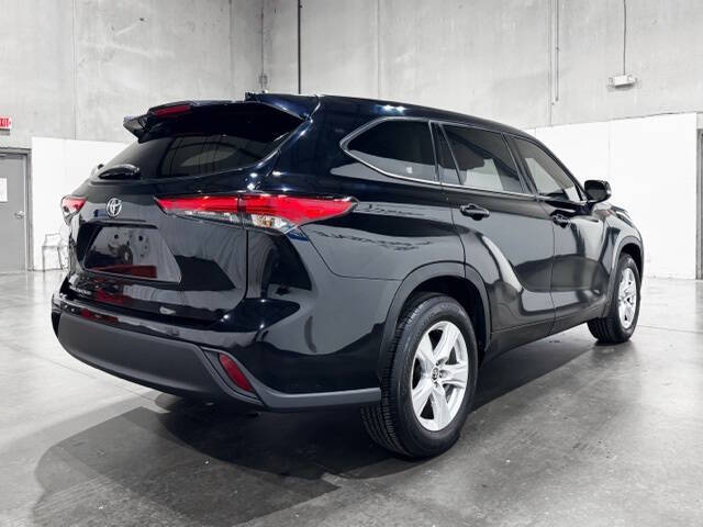 2021 Toyota Highlander L