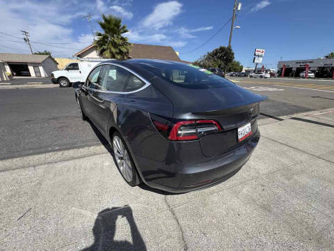 2018 Tesla Model 3 Performance