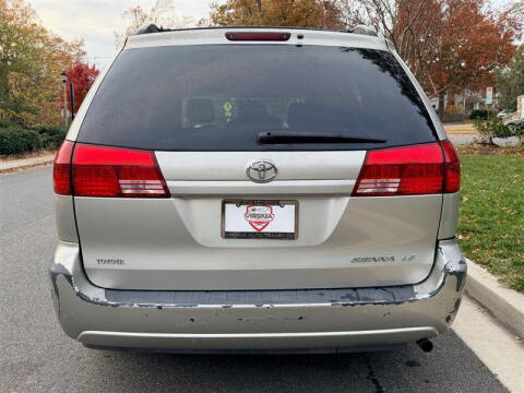 2005 Toyota Sienna