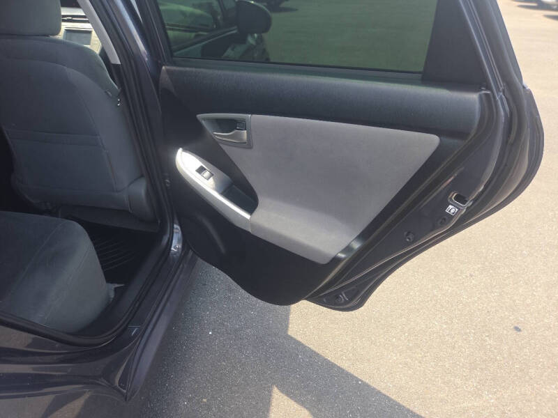 2012 Toyota Prius Two