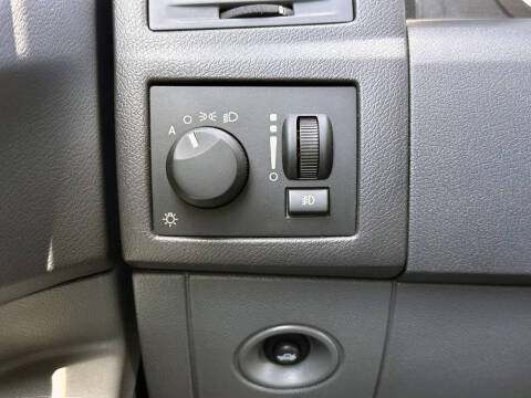 2005 Chrysler 300 C