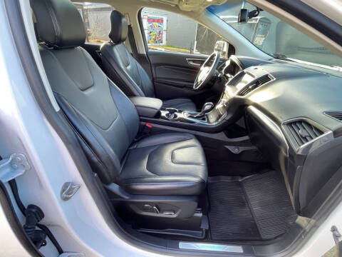 2018 Ford Edge Titanium