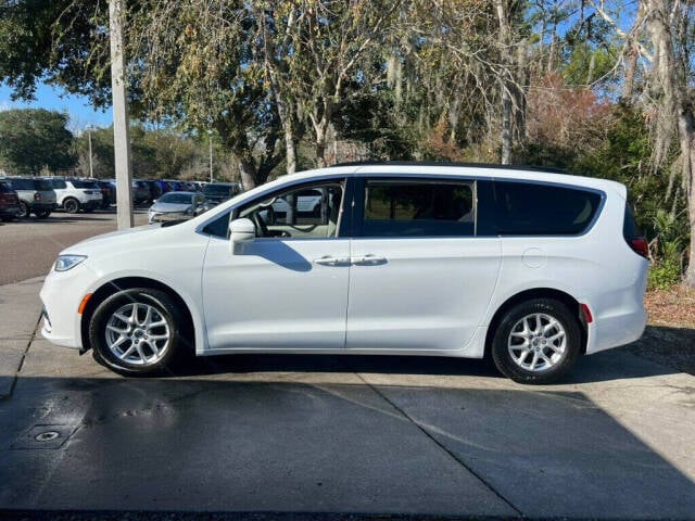 2022 Chrysler Pacifica for sale at South East Car Agency in Gainesville, FL