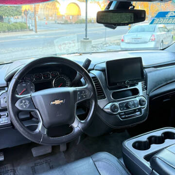 2015 Chevrolet Suburban LS