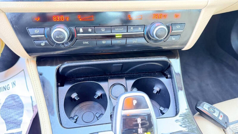 2016 BMW 5 Series 528i