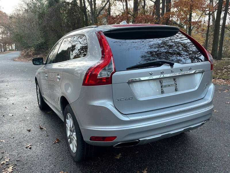 2015 Volvo XC60 Premier photo 5