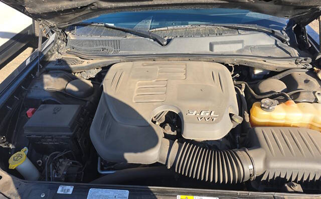 2013 Dodge Challenger SXT