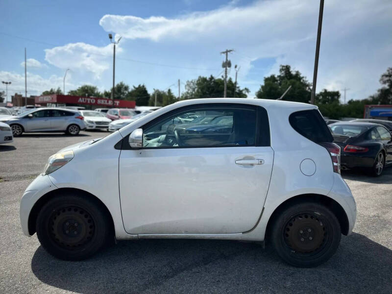 2014 Scion iQ