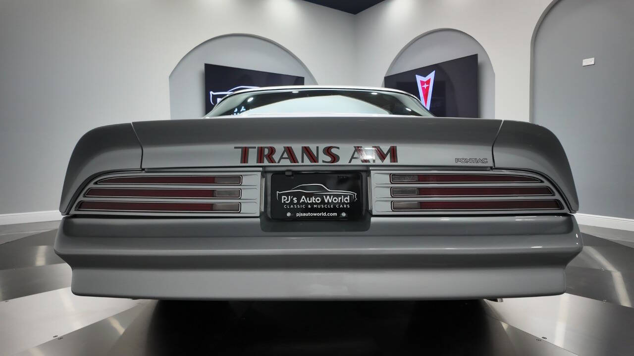 1977 Pontiac Trans Am 23