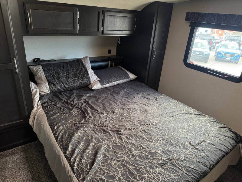 2018 KZ RV Durango