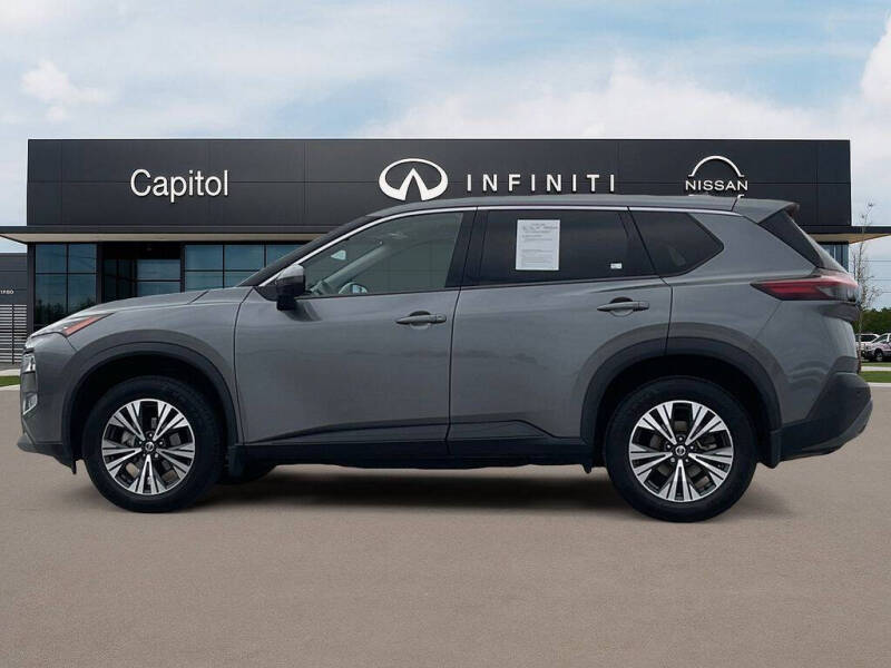 2021 Nissan Rogue SV