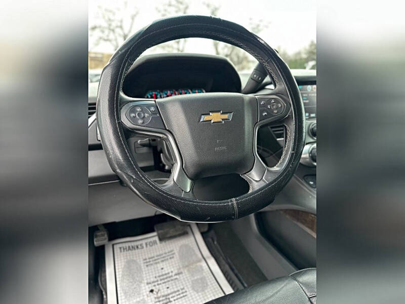 2017 Chevrolet Suburban LT