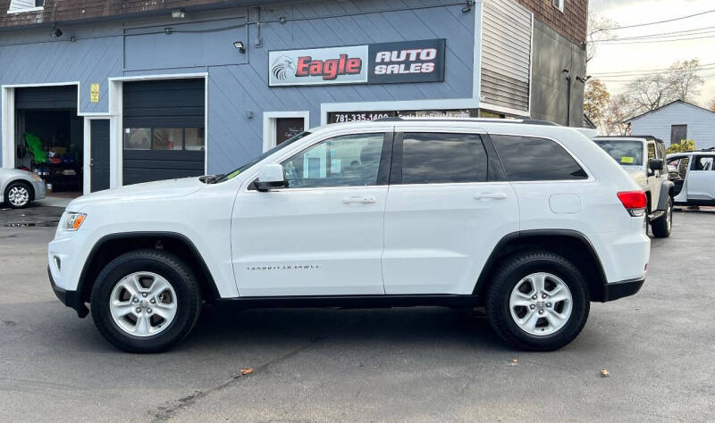 Used 2016 Jeep Grand Cherokee Laredo E with VIN 1C4RJFAG2GC390286 for sale in Holbrook, MA