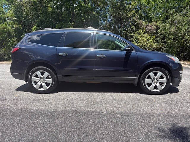 2017 Chevrolet Traverse LT