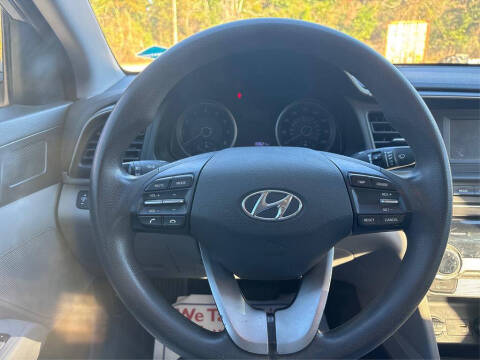 2019 Hyundai Elantra