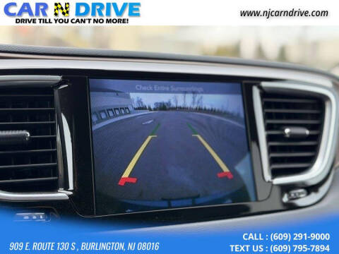 2017 Chrysler Pacifica Touring-L Plus