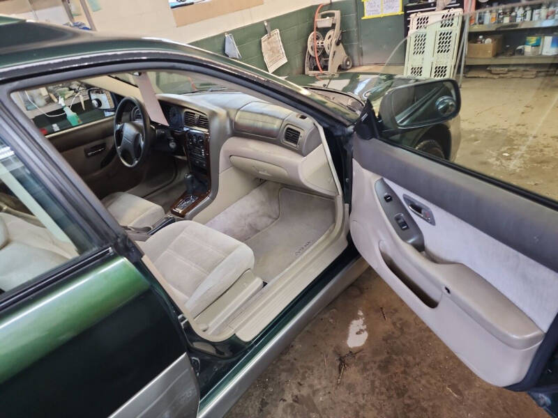2000 Subaru Outback
